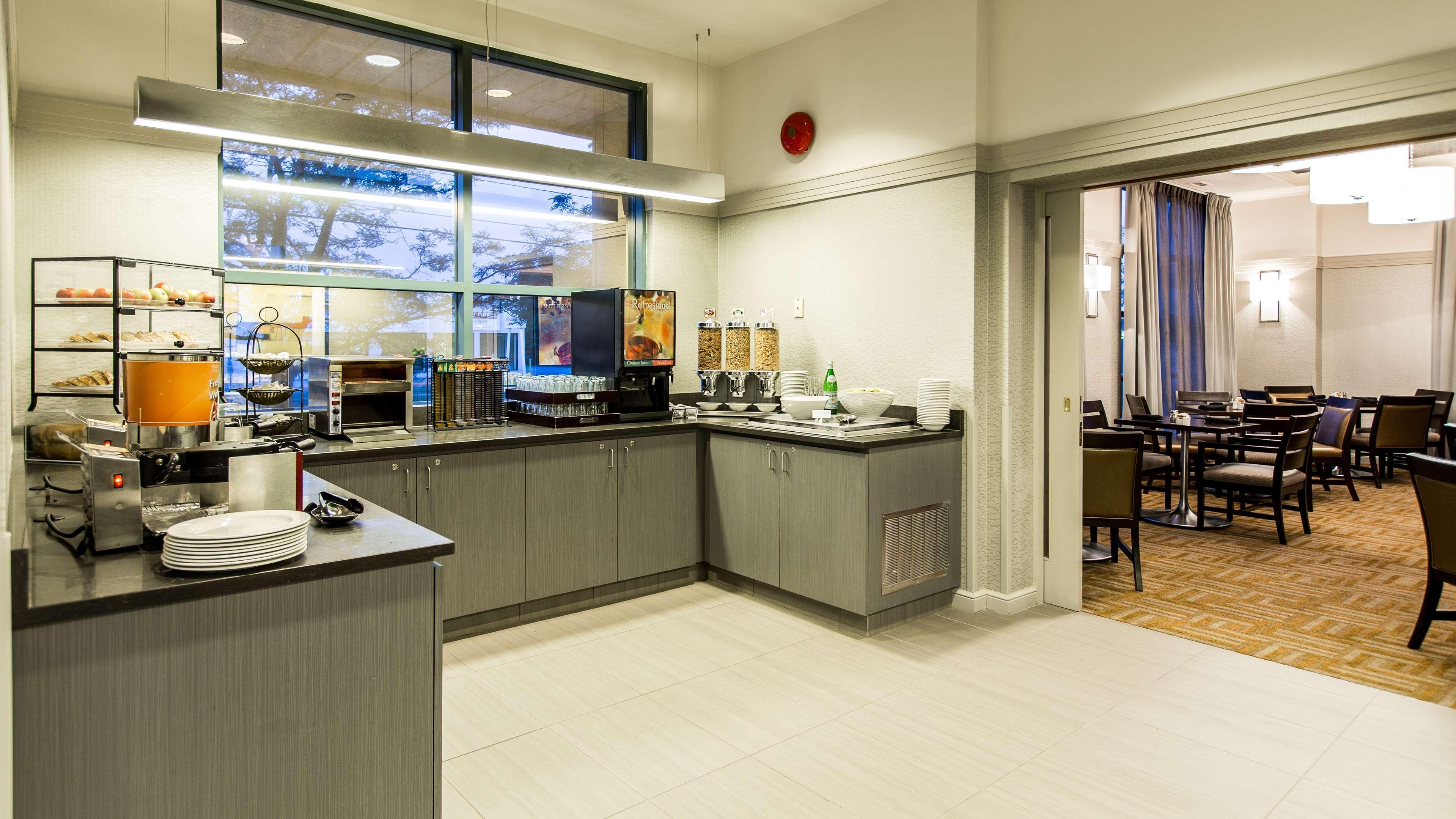 Courtyard By Marriott Kitchener Hotell Eksteriør bilde