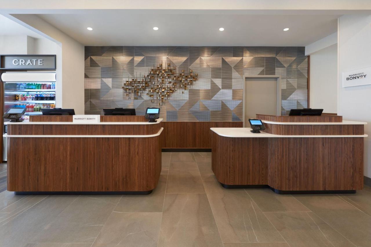 Courtyard By Marriott Kitchener Hotell Eksteriør bilde