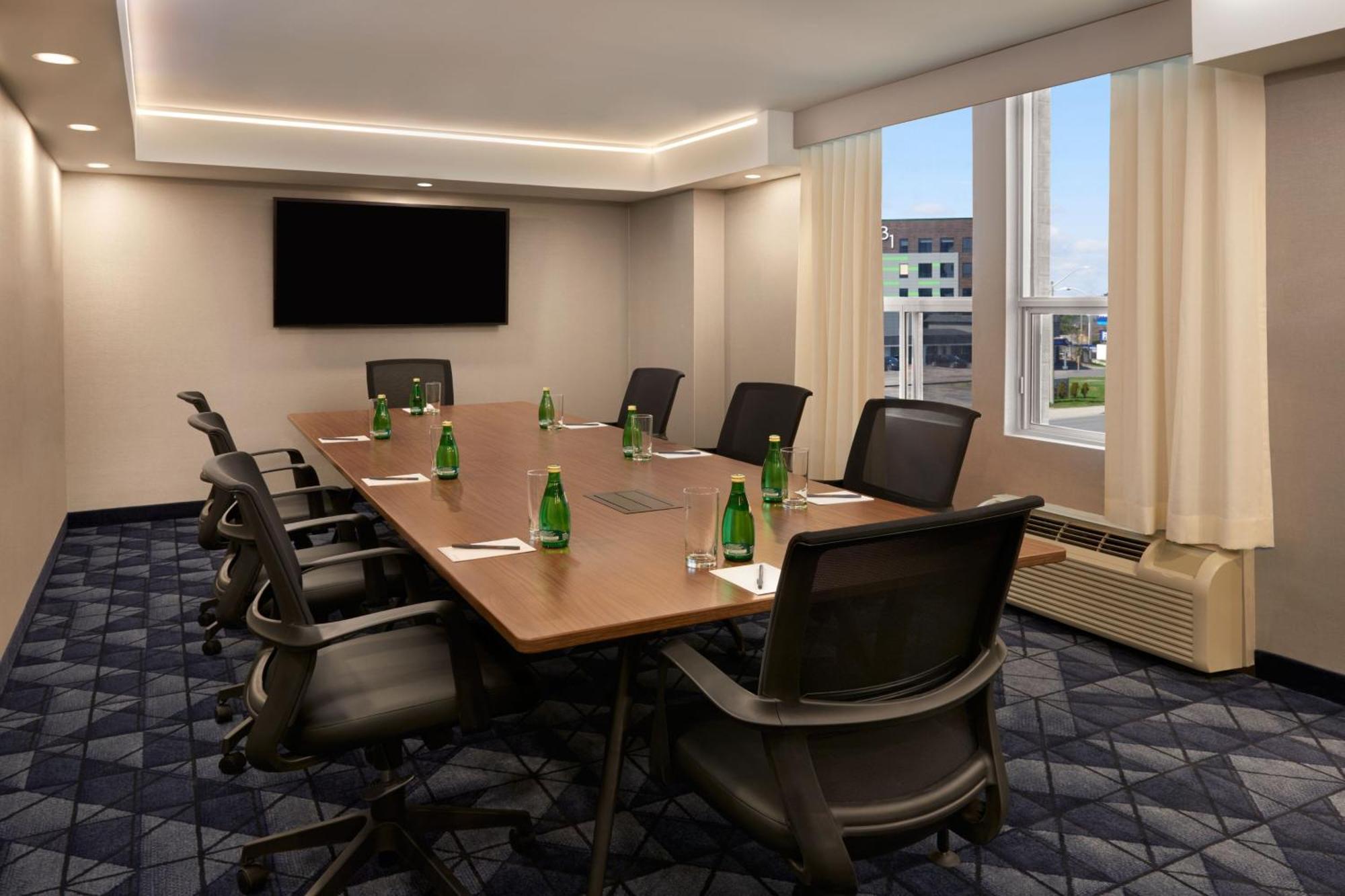 Courtyard By Marriott Kitchener Hotell Eksteriør bilde